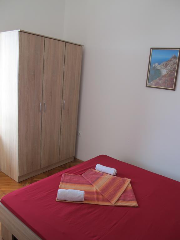 Maestral Apartments Malinska Habitación foto